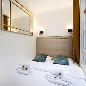 https://guestready-jacuzzi-suite-in-rue-chiquier.fr-paris.fr